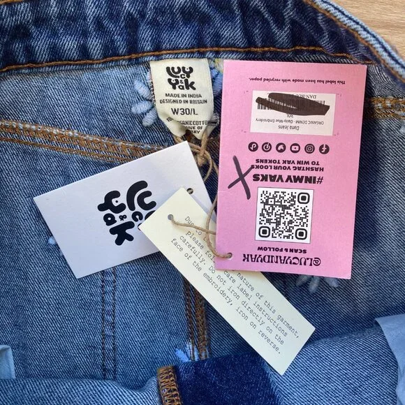 NWT Lucy & Yak Women's Daisy-Mae Embroidered Floral Jeans Size 30L Hippie Boho - Picture 10 of 10